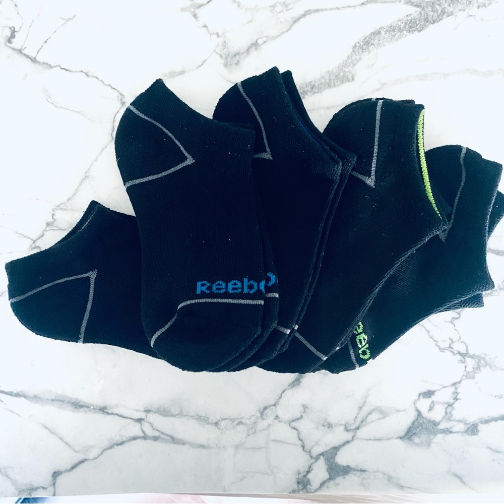 😄Boys (6 Pack) Reebok Black Low-Cut Black Socks SZ (M) - Picture 4 of 6